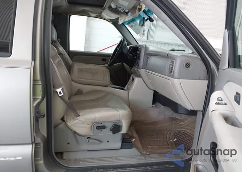 2002 GMC Yukon Slt z USA, uszkodzony, nr VIN 1GKEC13Z02R241105